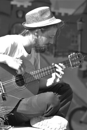 Joram de gitarist