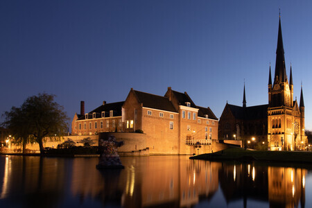 Kasteel en Kerk