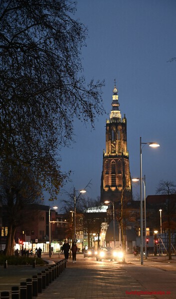 Amersfoorts icoon in het donker