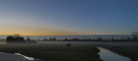 De nacht maakt plaats voor het begin van de dag