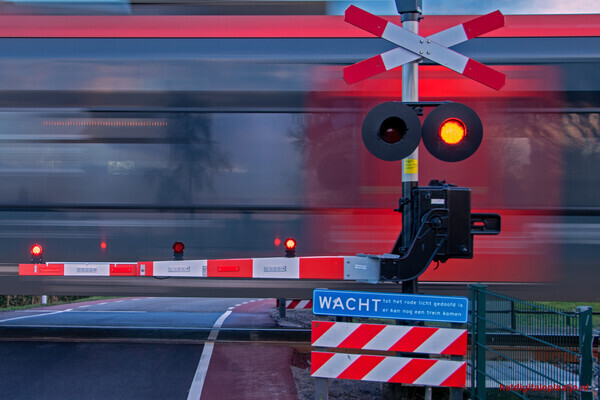 Rode Trein Raast Voorbij