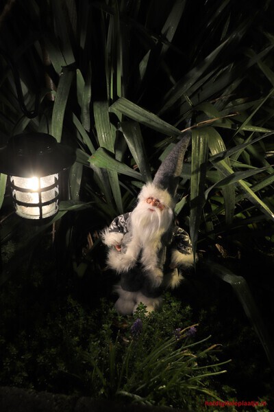 kabouter bij nacht